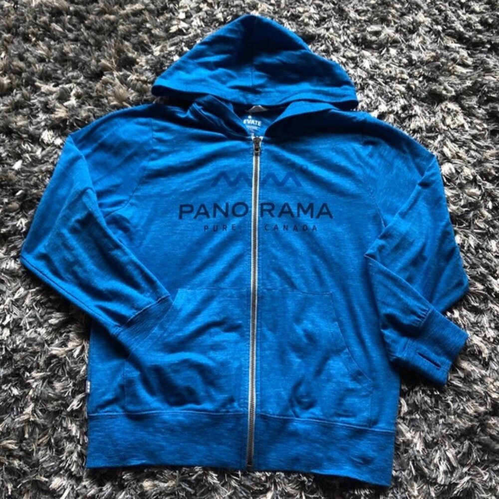 Panorama Graphic Lightweight Full Zip Hoodie ~ Size Medium